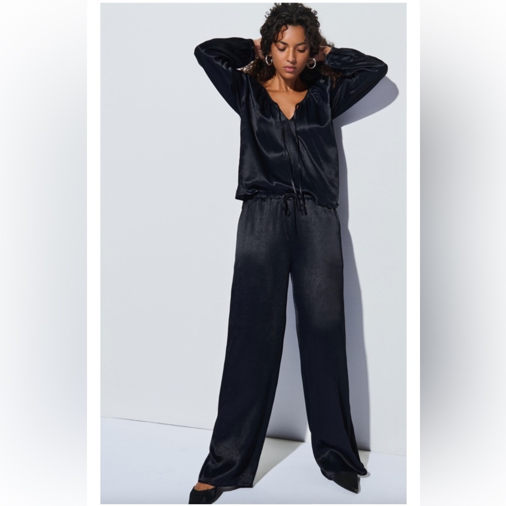 NWOT Nation LTD Black Satin Top and Pants Set Inside or Outside Great Gift!